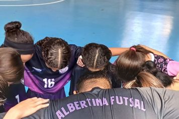 Foto - A Conquista do SUB 13 Feminino na Liga São Joanense