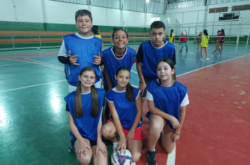 Foto - Treino de Vôlei Infantil e Adolescentes