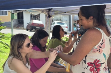 Foto - Natal na Praça – Albertina de Luz 2025