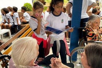 Foto - Projeto “Era uma Vez: Contos e Arte Encanta Gerações e Forma Cidadãos”