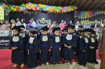 Foto - Formatura Pré-Escola Luzia Sanches Diniz