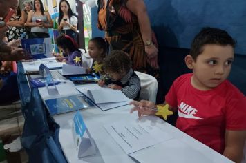 Foto - Noite de Autógrafos na Pré-Escola Luzia Sanches Diniz celebra educação, cultura e criatividade