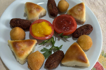 Foto - Fantasia, dança e muita diversão na Semana das Crianças (Pré-Escola Luzia Sanches Diniz)