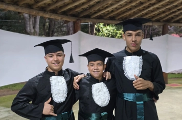 Foto - Formatura 9ª Ano | Escola Municipal Antonio Ferreira