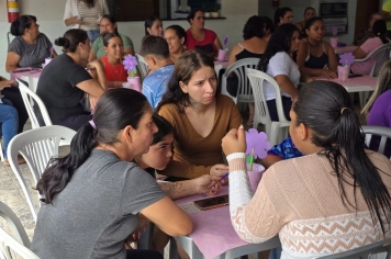 Foto - Dia da Mulher no CRAS Homenagem e Convivência