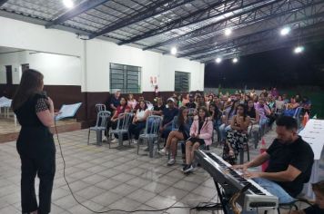 Foto - Noite de Autógrafos na Pré-Escola Luzia Sanches Diniz celebra educação, cultura e criatividade