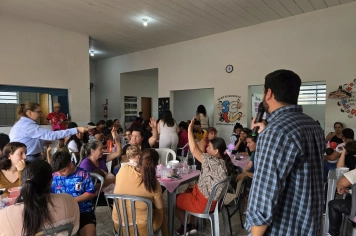 Foto - Dia da Mulher no CRAS Homenagem e Convivência