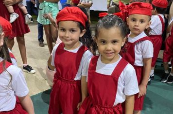 Foto - Formatura dos Pequenos da Creche Municipal Tereza Rossi