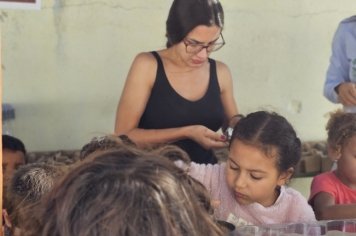 Foto - Plantio de Sementes (Dia da Árvore | Pré-Escola M. Luzia Sanches Diniz)