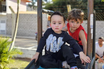 Foto - final de bimestre das Escolas e Creche 