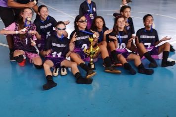 Foto - A Conquista do SUB 13 Feminino na Liga São Joanense