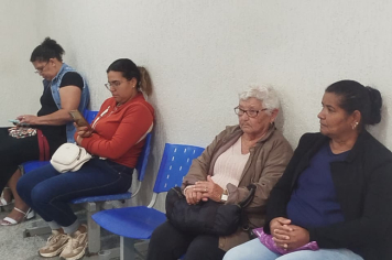 Foto - Exames oftalmológicos na UBS