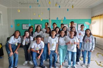 Foto - Feira de Conhecimento: Escola Municipal Antônio Ferreira