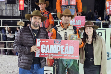 Foto - Encerramento eletrizante marca o último dia do 29º Rodeio de Albertina
