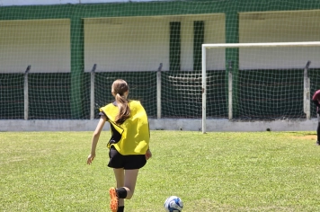 Foto - Treino de Futebol de Campo (Crianças e Adolescentes)