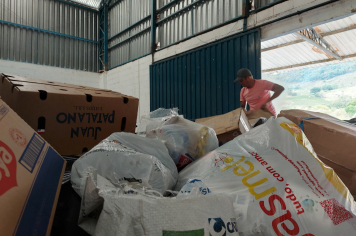 Foto relacionada - Coleta Seletiva Começa em Albertina e Já Mostra Resultados Positivos