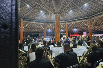 Foto relacionada - O Natal de Albertina brilhou de um jeito único e inesquecível!