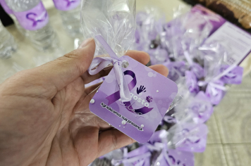 Foto - Agosto Lilás