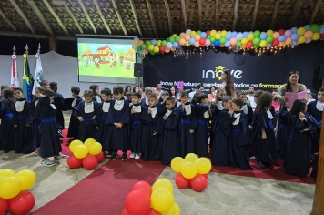 Foto - Formatura Pré-Escola Luzia Sanches Diniz