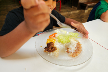 Foto - Alimentação nas Escolas de Albertina