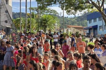 Foto - Natal na Praça – Albertina de Luz 2025