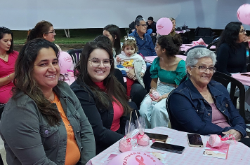 Foto - Uma Noite de Conscientização e Cuidado Marca o Outubro Rosa em Albertina