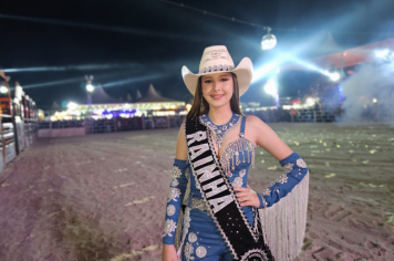 Foto - Tradição e fé embalaram o segundo dia do rodeio