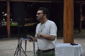 Foto - Palestra: “Se não for para servir, para que eu sirvo?”
