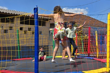 Foto - Natal na Praça – Albertina de Luz 2025