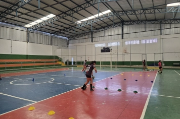 Foto - Treino de Futsal Feminino