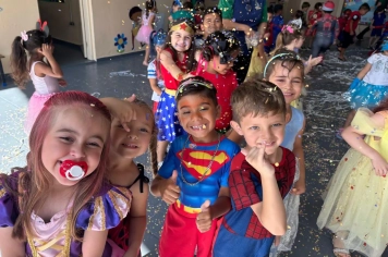 Carnaval na Pré-Escola Luzia Sanches Diniz encheu a escola de cores e alegria