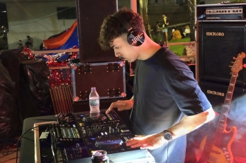 Carnaval Albertina 2026 começa com praça lotada e clima de sucesso