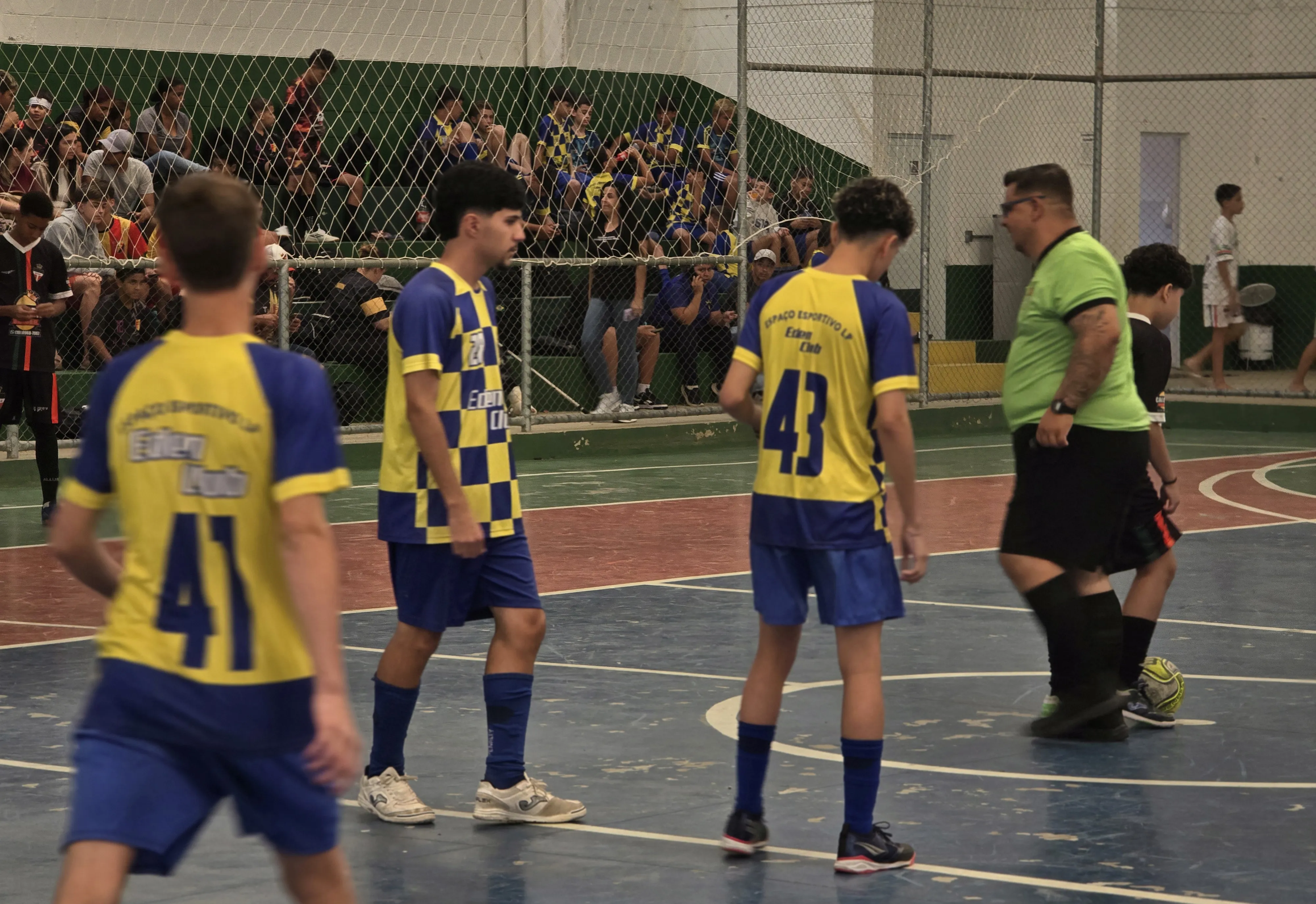 Sábado tem semifinal da Copa de Futsal de Base no Poliesportivo