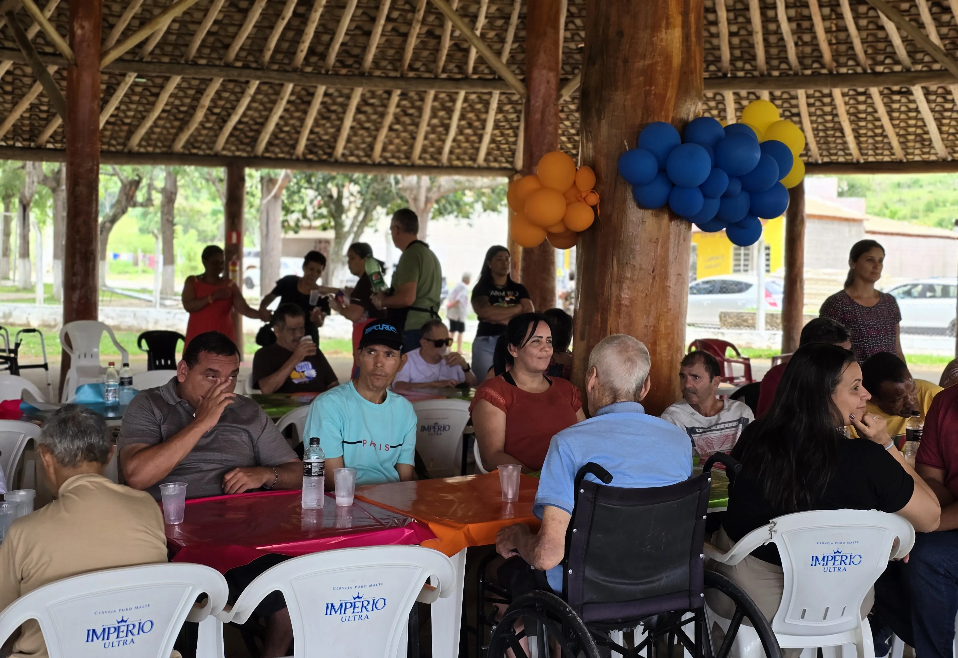 Parque do Lago recebe moradores de Residências Terapêuticas em manhã de convivência e inclusão